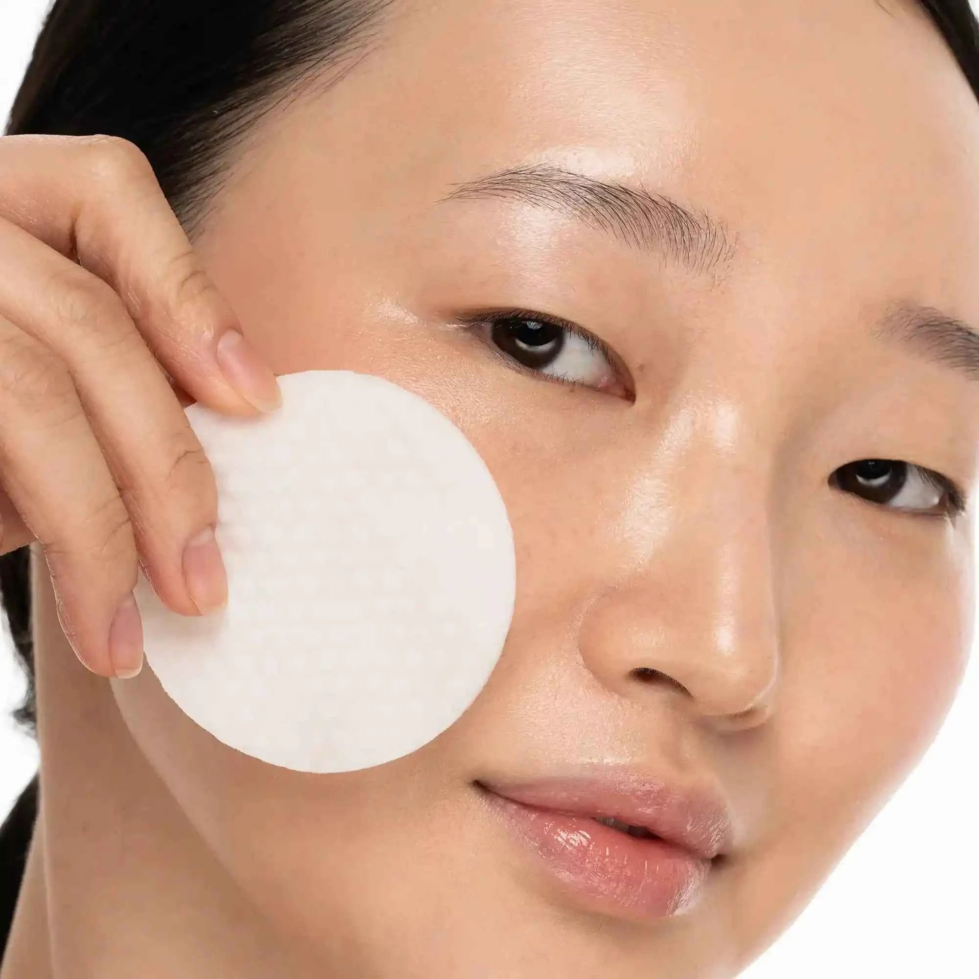 Collagen Retinol Toner Pads for Youthful and Radiant Skin